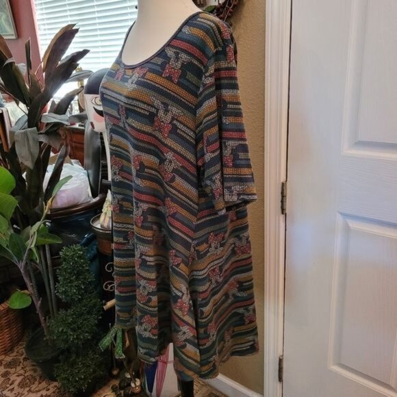 Women's Minnie Mouse Popover Top Disney 2X 2XL Subliminal Green Short Sl… - Picture 4 of 7